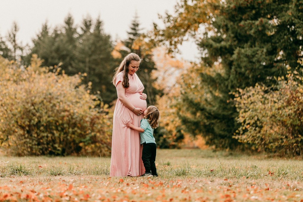 eugene maternity photographer