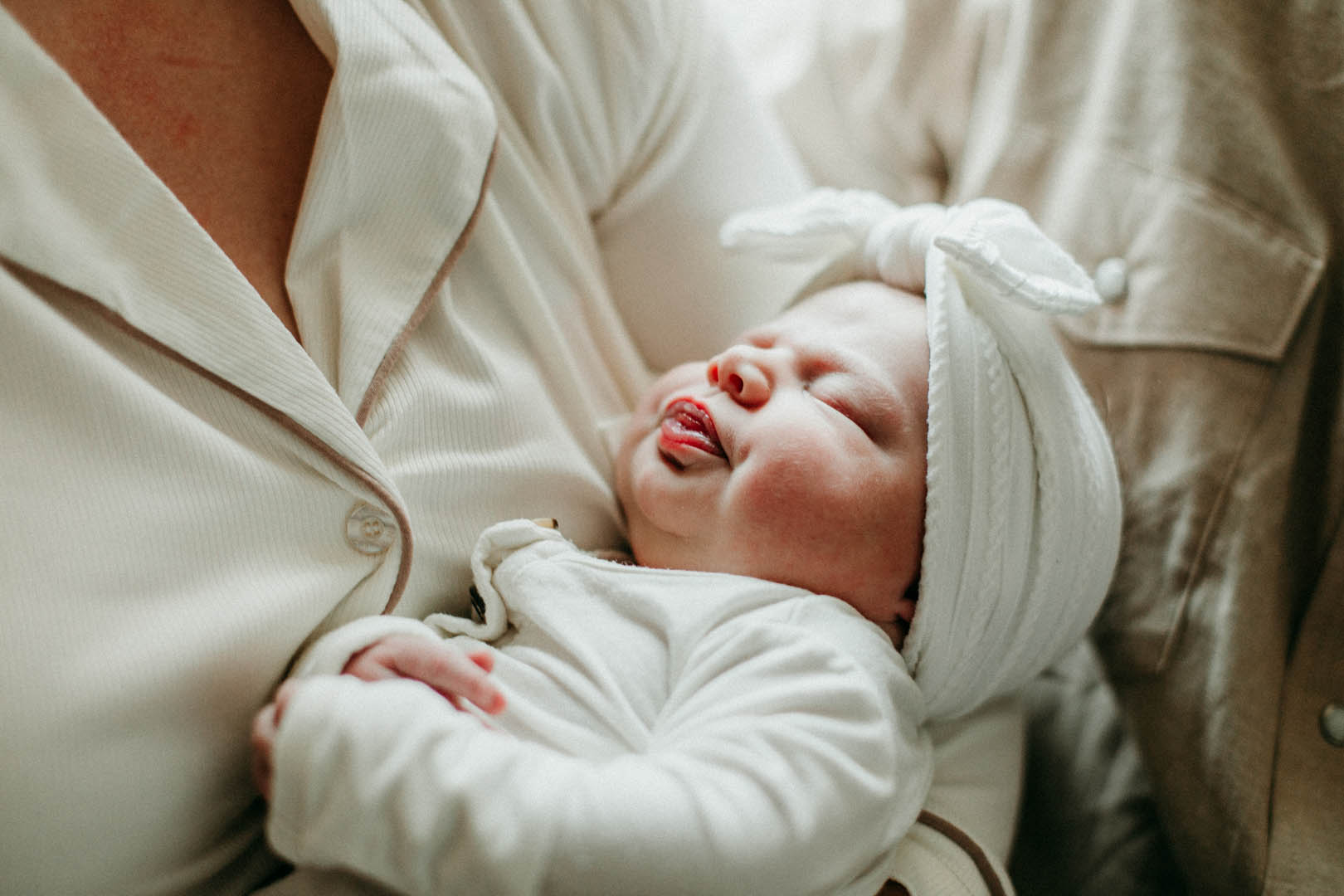 Fresh 48 Newborn session, baby girl with pouty lips, photographed by Heidi Rakas at Sacred-Heart Riverbend hospital in Springfield Oregon