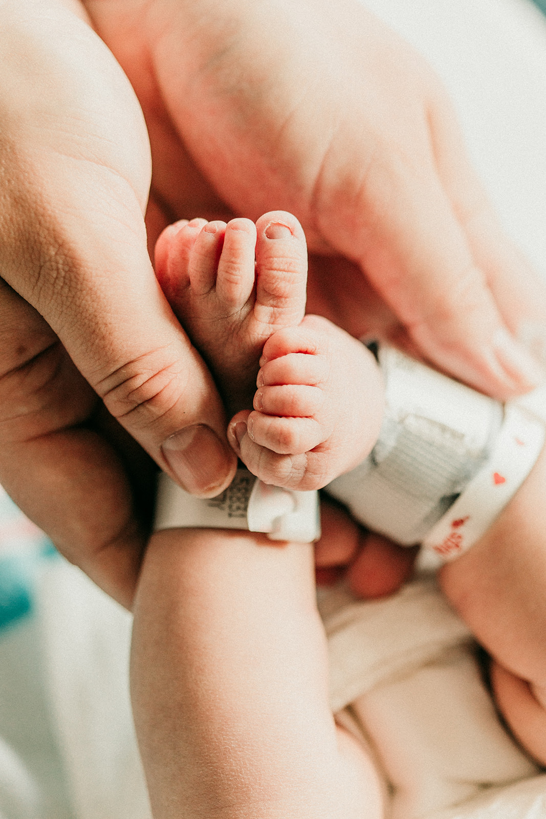 Is a Fresh 48 Session Right for Your newborn Session?