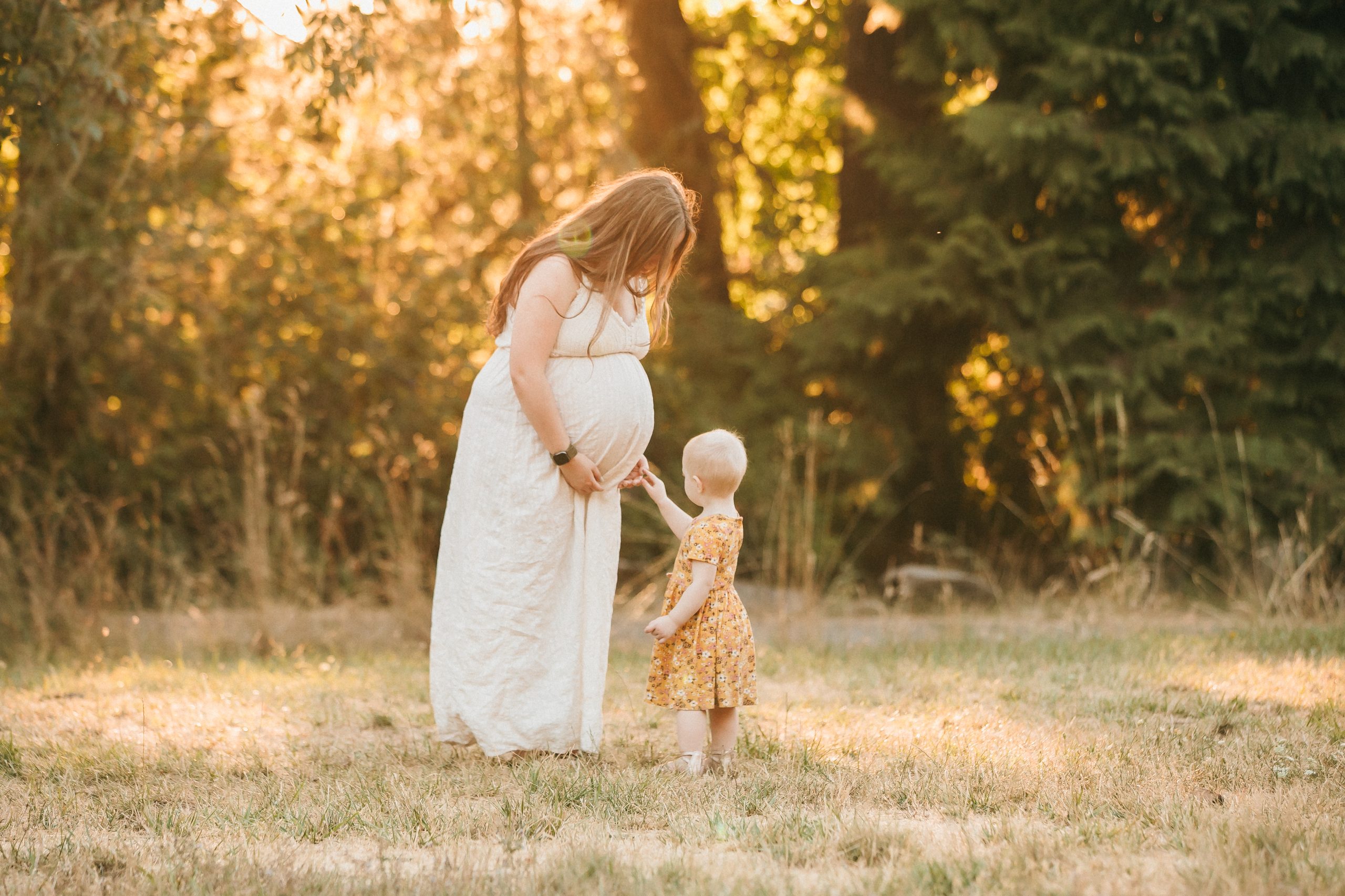 Beautiful Fall Maternity Session at Mt. Pisgah in Eugene